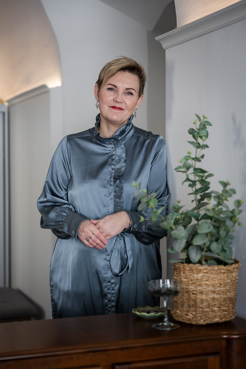 Katja Väyrynen, Harmonia consult